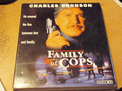 Video family of cops - video, cd